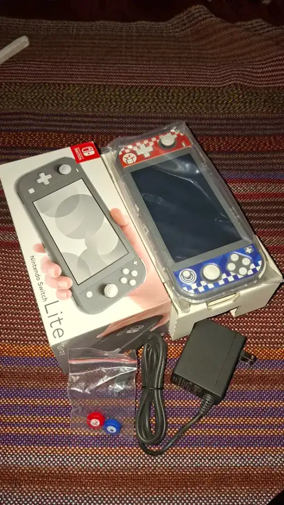 [SECOND LIKE NEW!!!] Nintendo Switch Lite Grey