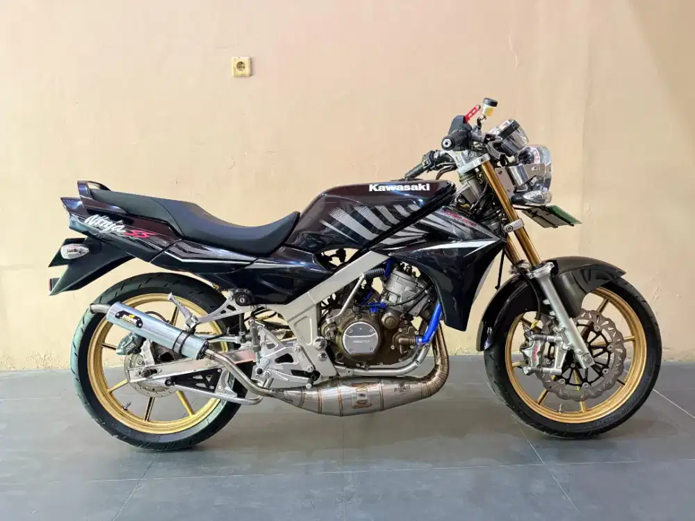 KAWASAKI NINJA SS 2012