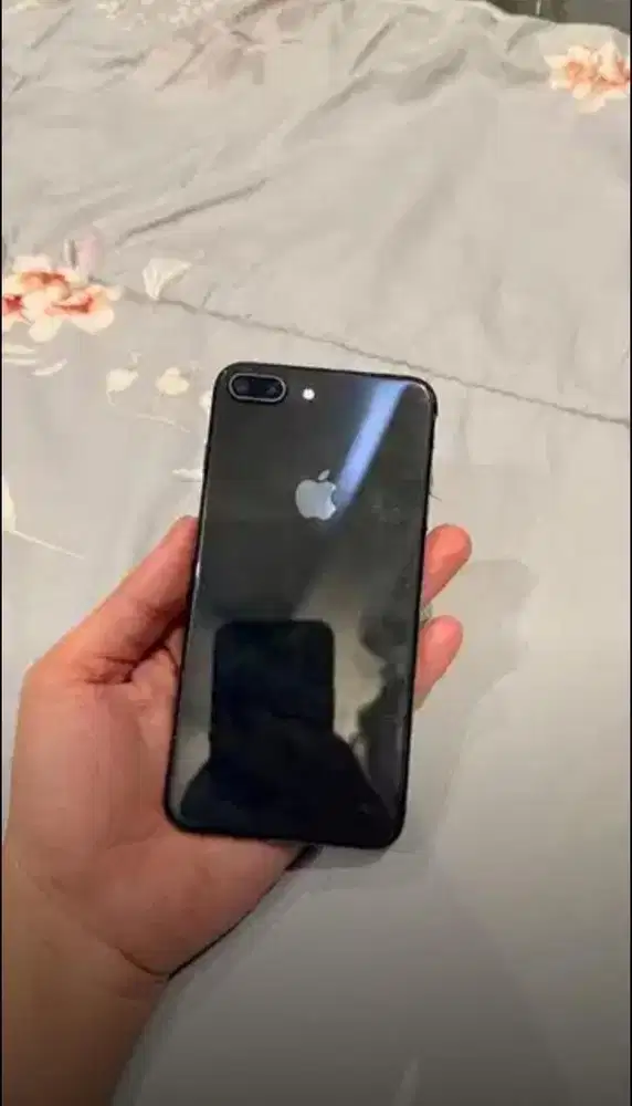 Iphone 8 Plus Black 64Gb Imei Regist