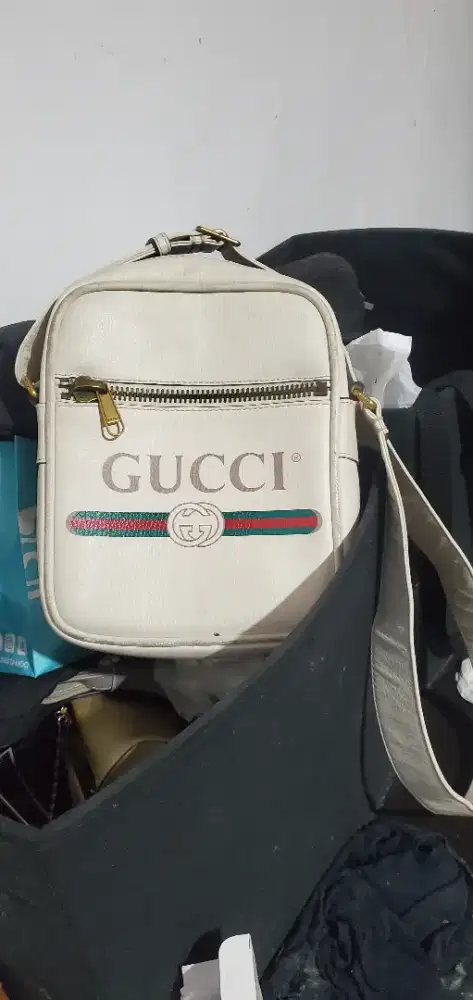 TAS GUCCI 100% AUTHENTIC (ORI)