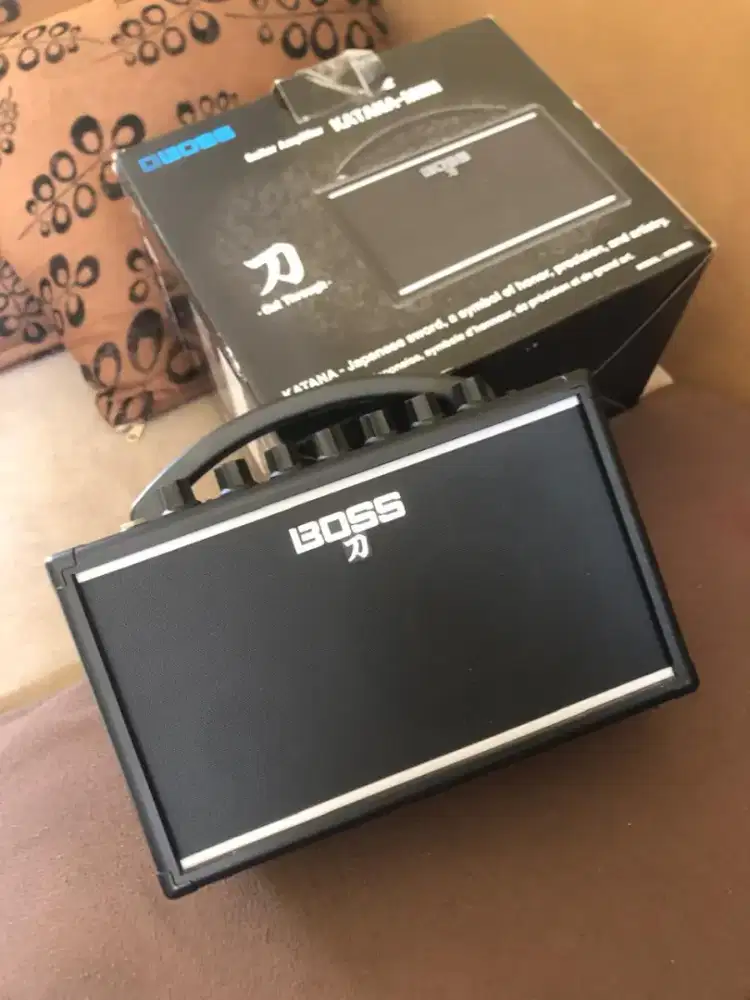 Ampli gitar katana Mini Boss