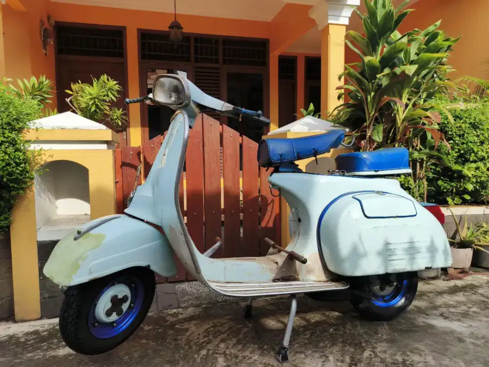 Vespa Bajaj Super tahun 1980 BPKB STNK Lengkap Original Pajak Hidup