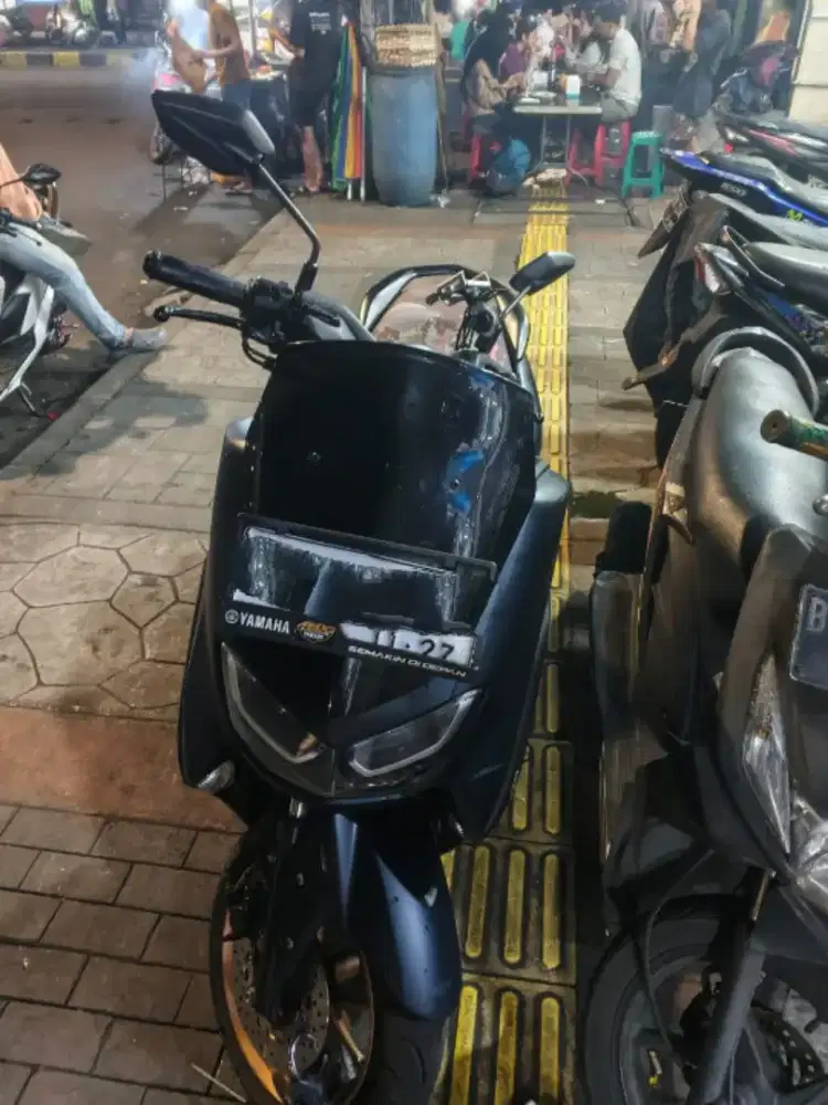 Jual motor NMAX 155 tahun 2022