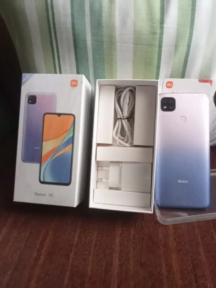 Xiaomi Redmi 9c Purple; 4/64