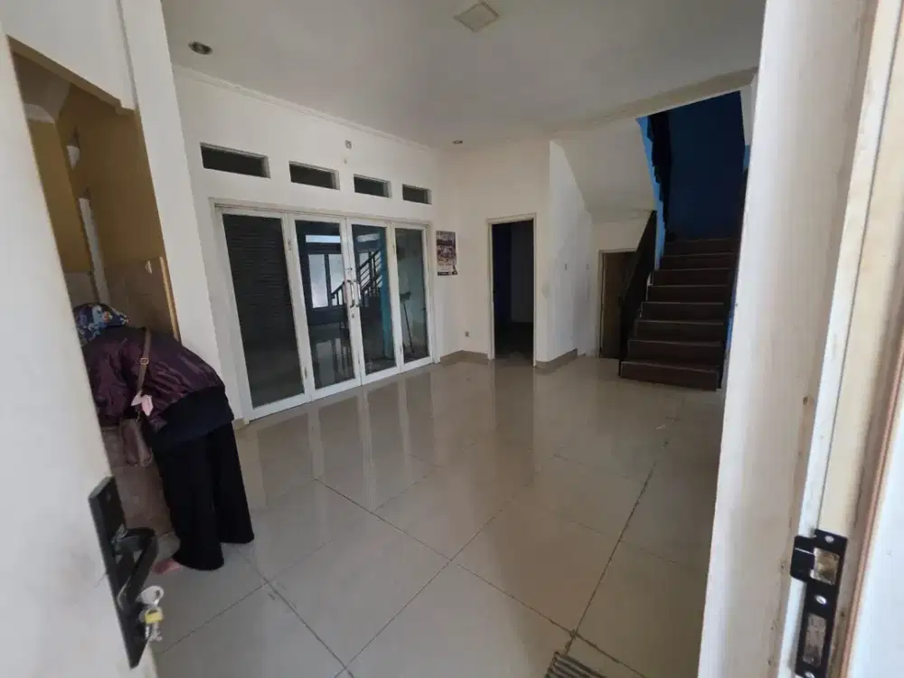 Dijual Rumah 2 Lantai Siap Huni Akses Strategis Caman, Kalimalang, Bekasi