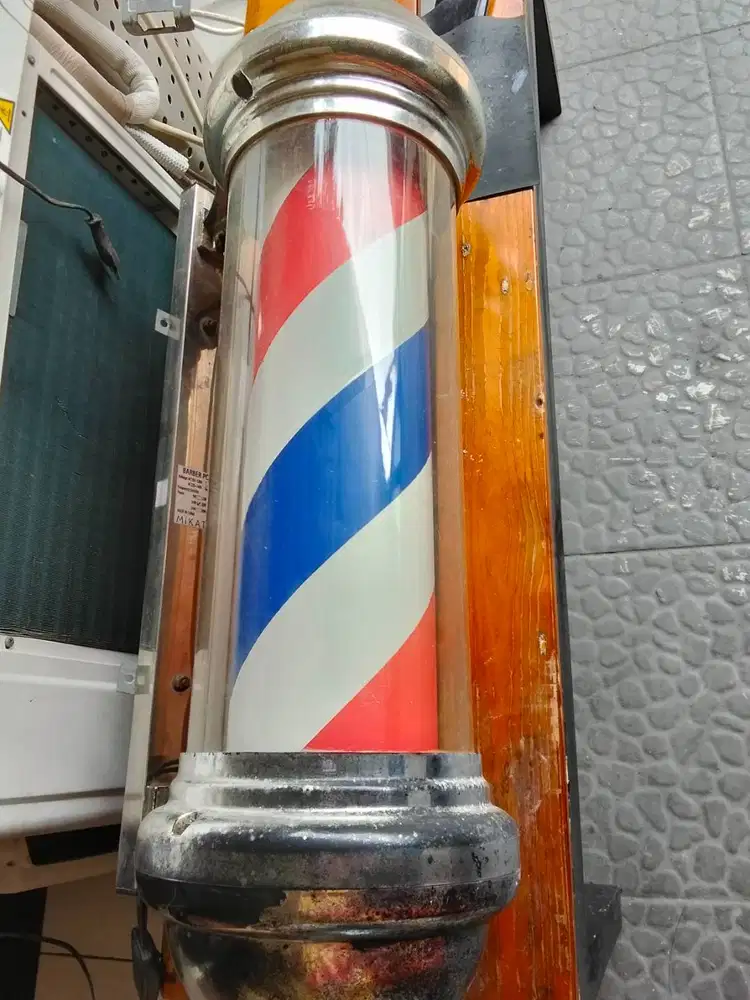 Dijual murah lampu barbershop