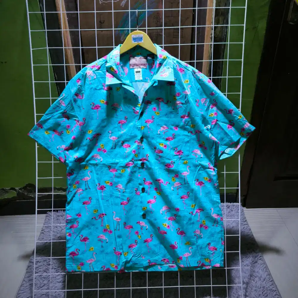 RJC shortshirts
Sz L
Made in USA

Kond 9.7/10 like new