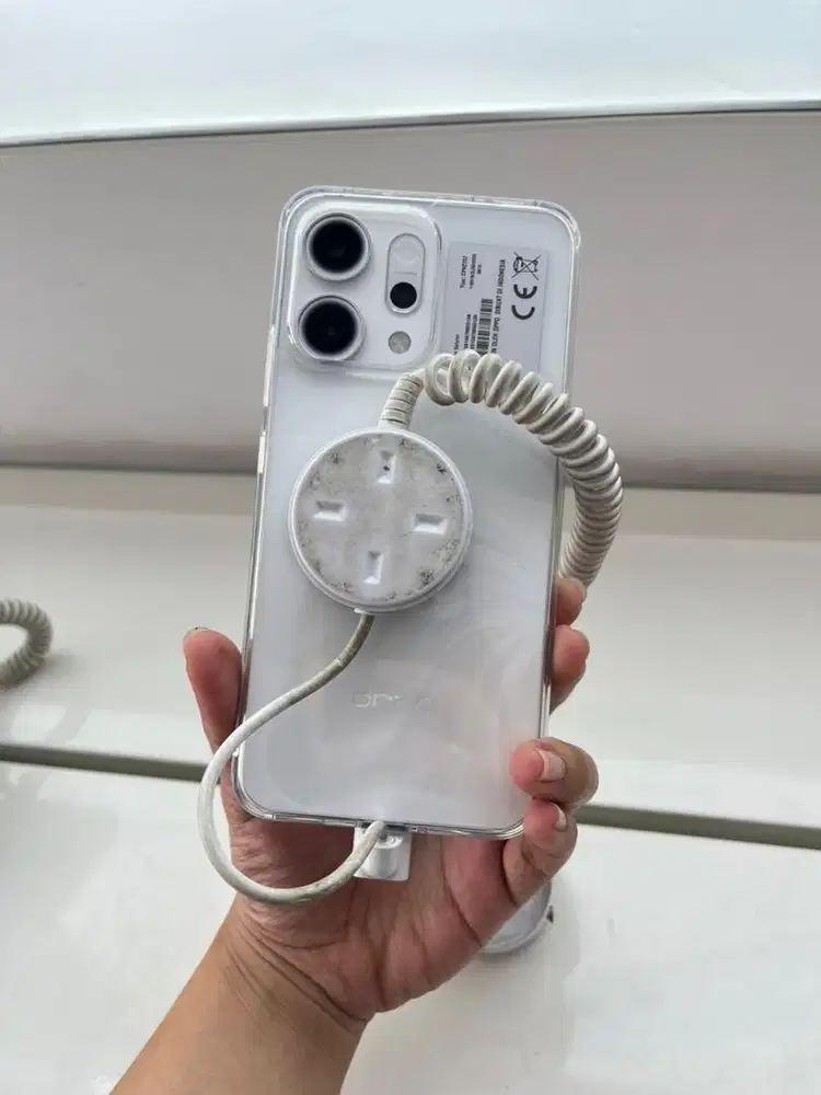 OPPO      RENO     14