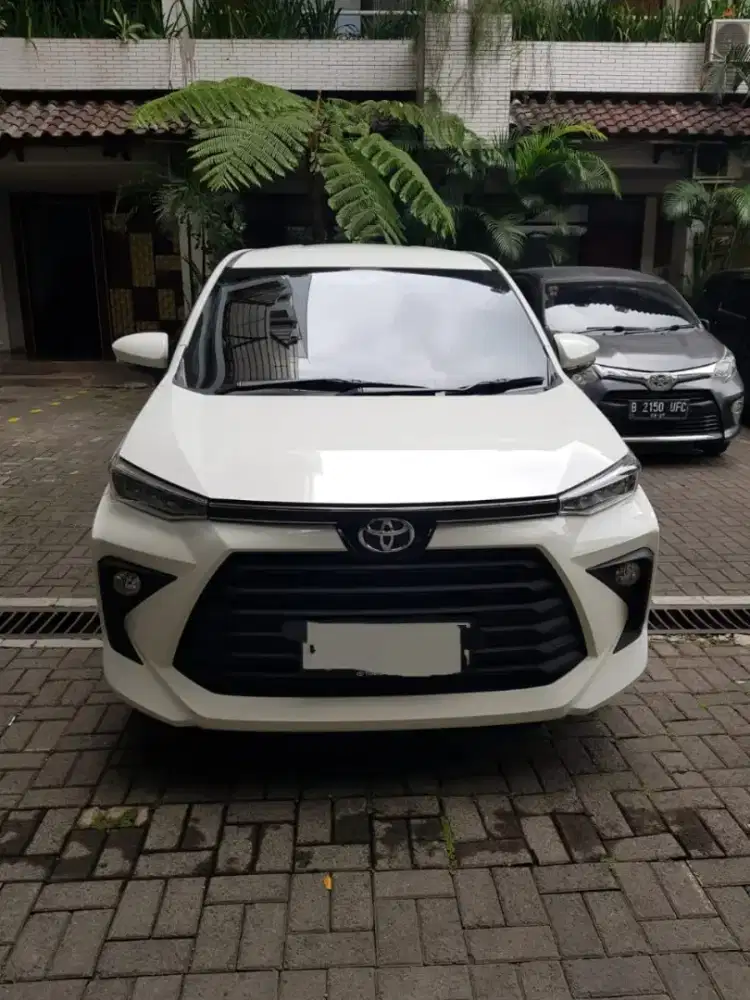 CASH - Toyota Avanza G AT 2022 Low Milage