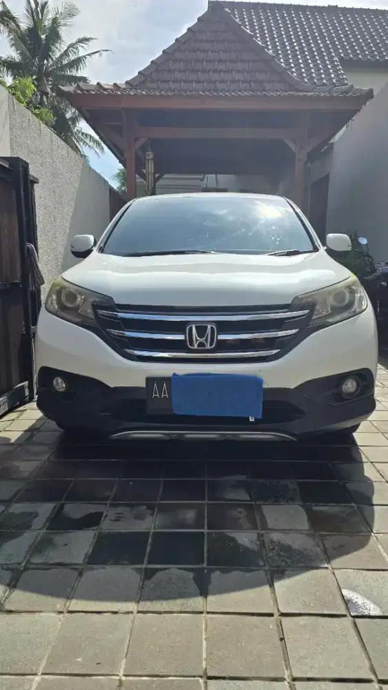 Dijual CRV 2.4 gen 4 tahun 2012 pemakaian 2013.
 Terawat