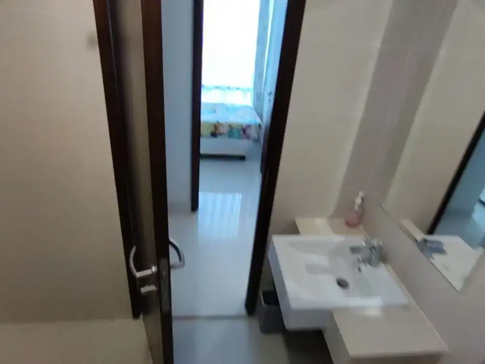 Dijual Apartemen Puri Mansion 49 m2 Dengan 2 Kamar Tidur Dan 2 Kamar Mandi Furnish Rapi Senada Harga Termurah Hanya 810 Juta Net