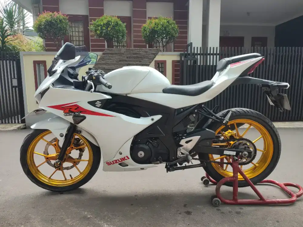 JUAL GSX R TAHUN 2017 PAJAK HIDUP