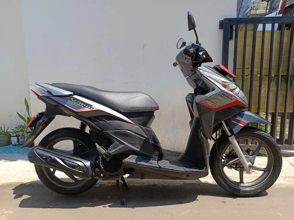 Honda vario thecno 2010 lengkap pajak hidup