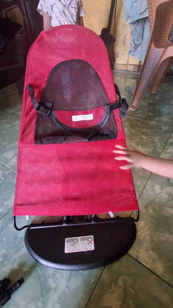 Kursi ayunan bayi lipat, boucer tempat tidur
