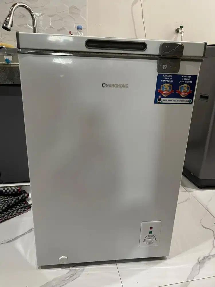 Chest Freezer Changhong FCF-136DW chiler 110L Frozen Listrik