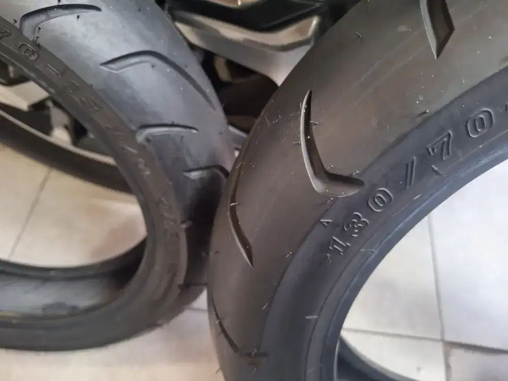 Ban IRC 110/70-13 & 130/70-13 Kondisi Bagus Siap Pakai utk nmax pcx dl