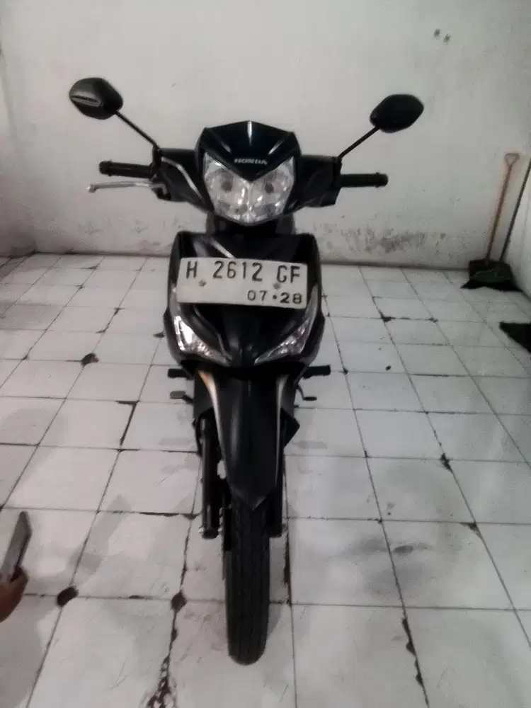 DJ SUPRA X 125 FI CW 2023 ISTIMEWA