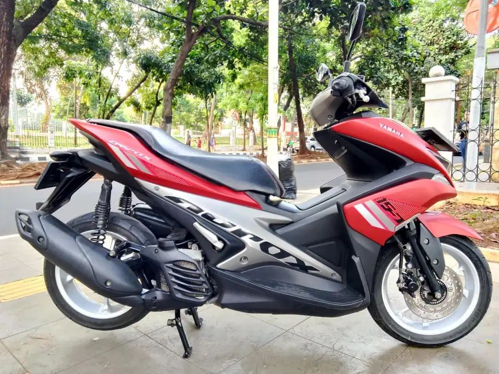 DIJUAL CASH YAMAHA AEROX THN 2018 PAJAK OFF 2X SIAP PAKAI