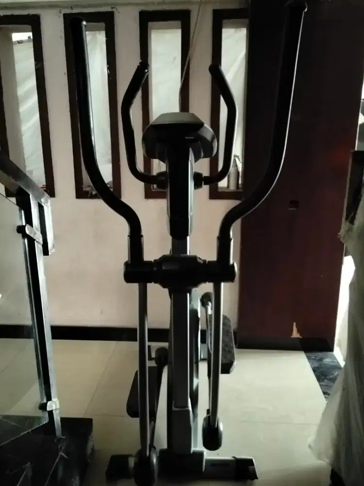 alat olahraga kardio