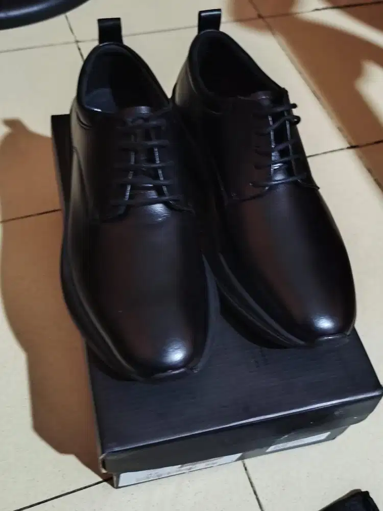 Sepatu Prabu Hashim Black
