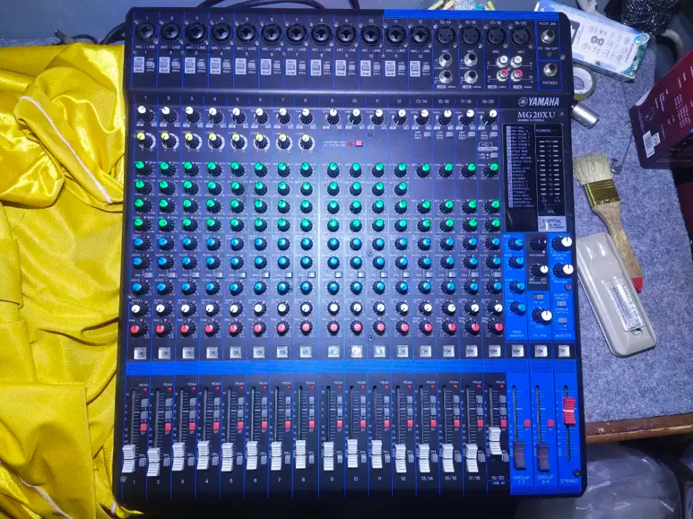 Mixer YAMAHA MG20XU ORIGINAL( BEKAS )