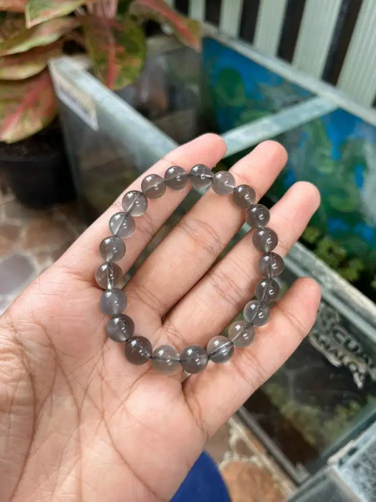 Gray Moonstone Clear 8mm