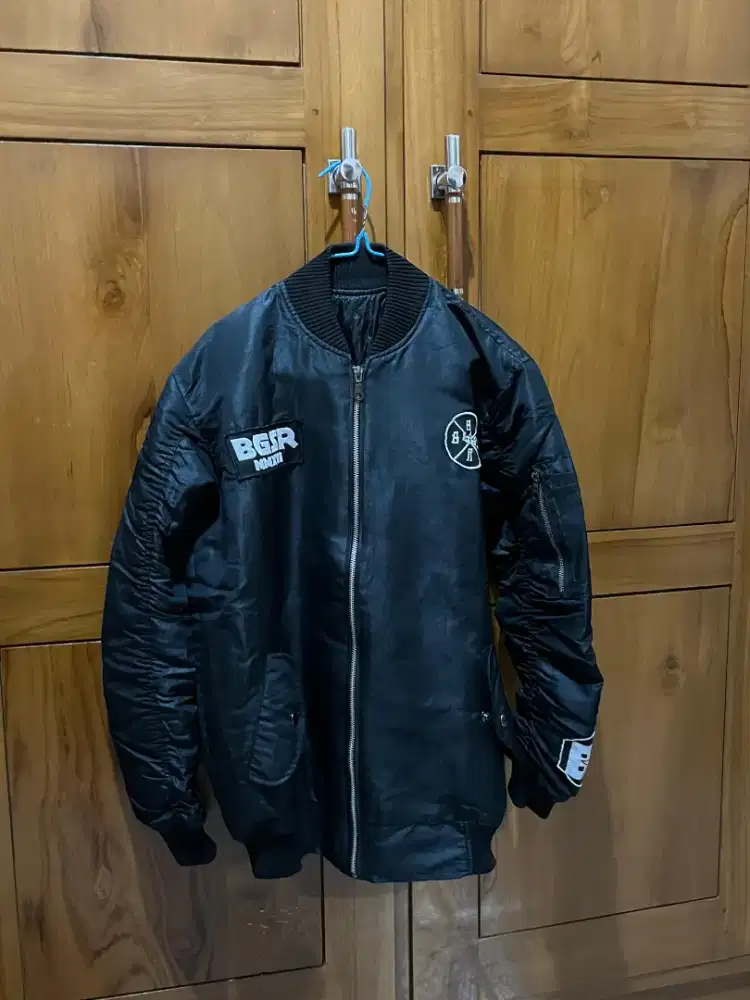 Jaket Bomber size XL