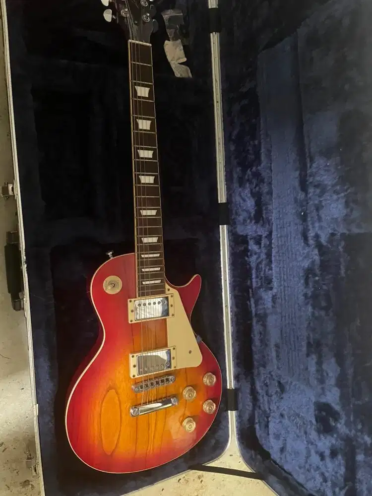 Gitar Gibson Replika