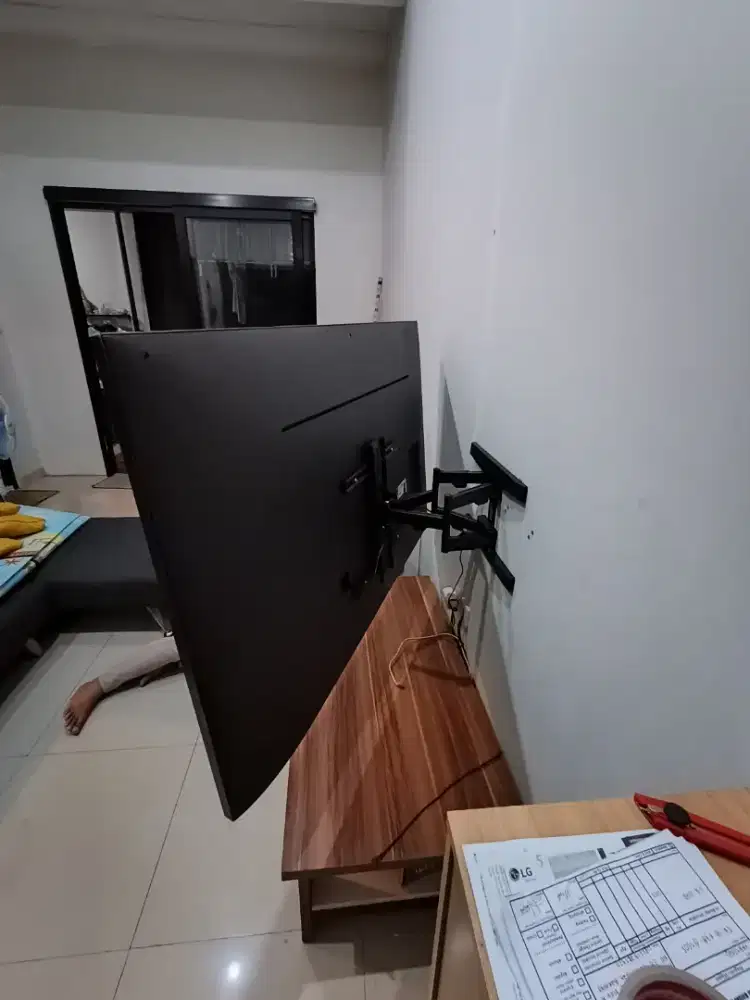 Jual & pasang bracket tv led lcd tv langsung