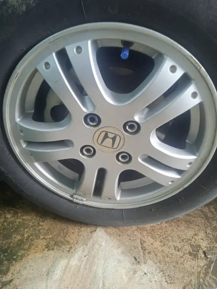 Vlnk R14, Vlnk beserta BAN nya 4 pasang