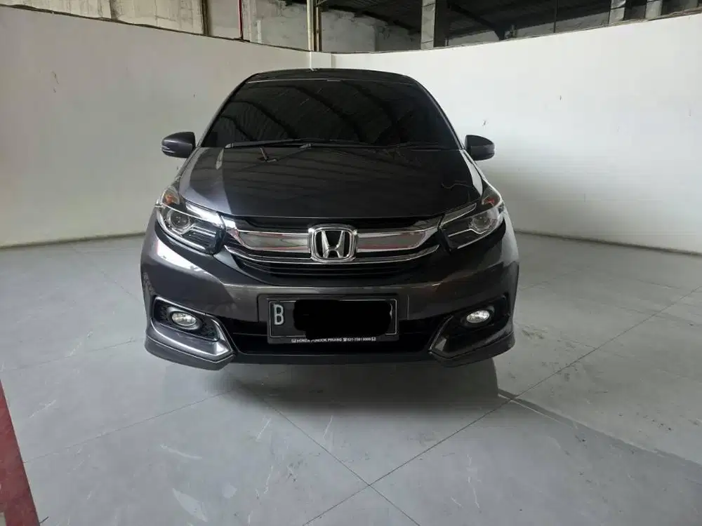 Honda Mobilio E AT ( Matic ) 2021 Abu abu tua km 68rban plat ganjil