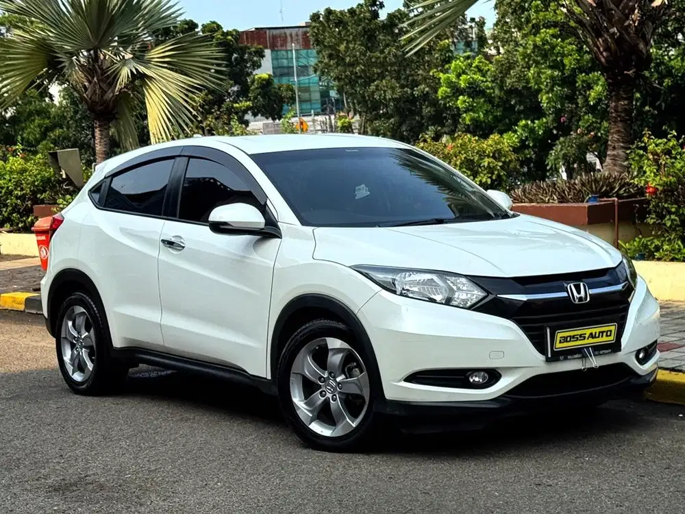 Honda HRV E CVT 2015 Low KM Tangan pertama