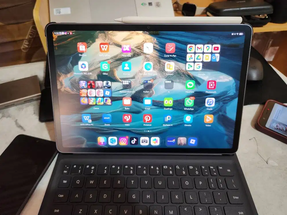 Huawei MatePad 11.5 (2025) Fullset Keyboard & M-Pen Gen 3 - Like New!