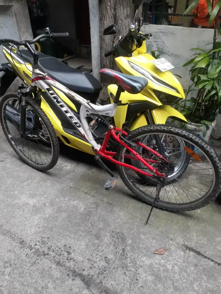 SEPEDA GUNUNG UNITED COMMAND