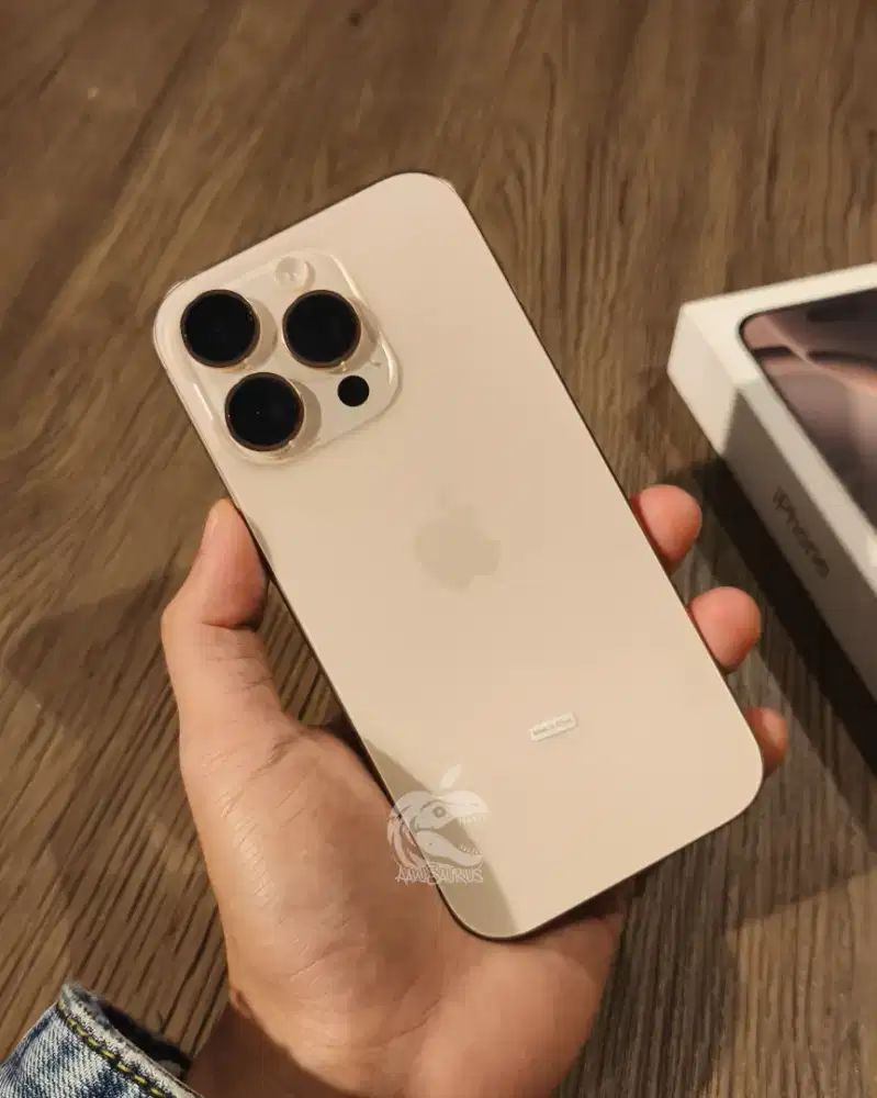 iPhone 16 Pro 128 Gb Dessert Titanium