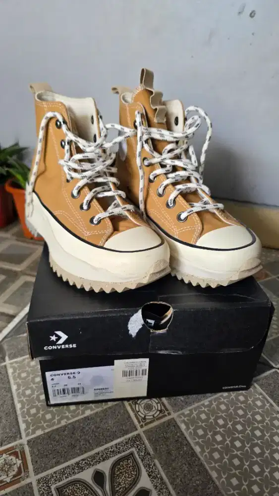 Preloved Sepatu Converse