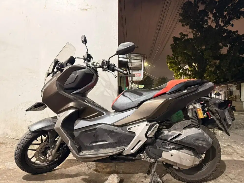DIJUAL HONDA ADV PEMAKAIAN PRIBADI DAN JARANG DI PAKAI