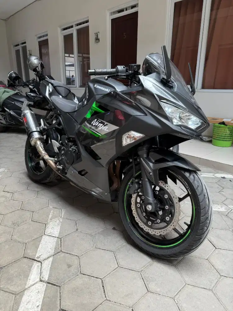 Ninja 250 FI nik 2023