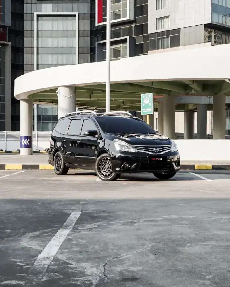 NISSAN GRAND LIVINA 1.5XV TAHUN 2013