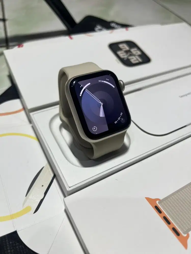 Apple Watch Se Gen 2 40mm Starlight