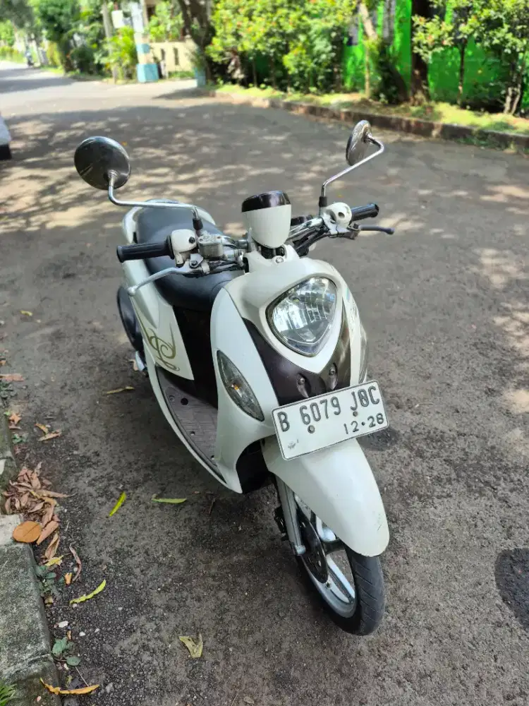 Dijual Yamaha Fino 125 tahun 2016 surat lengkap