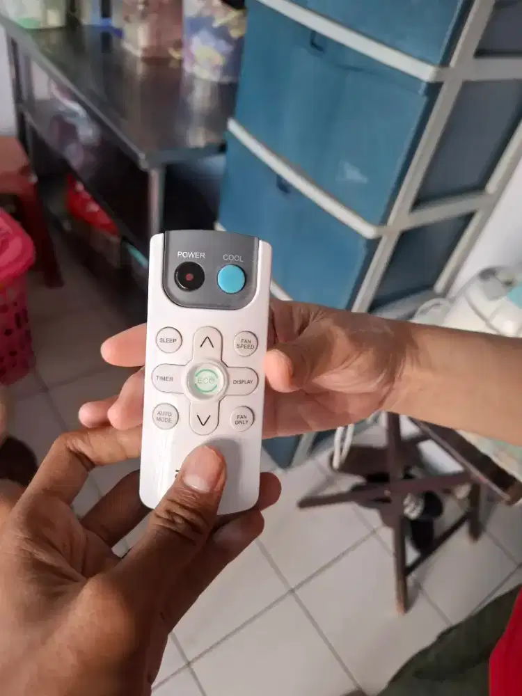 Ac merek reiwa 1/2 pk kondisi 85%