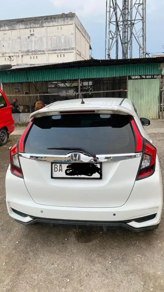Di jual Honda jazz