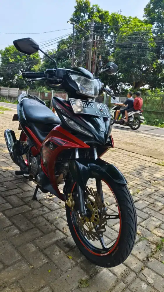 Dijual Yamaha Jupiter MX 135 tahun 2011 surat lengkap