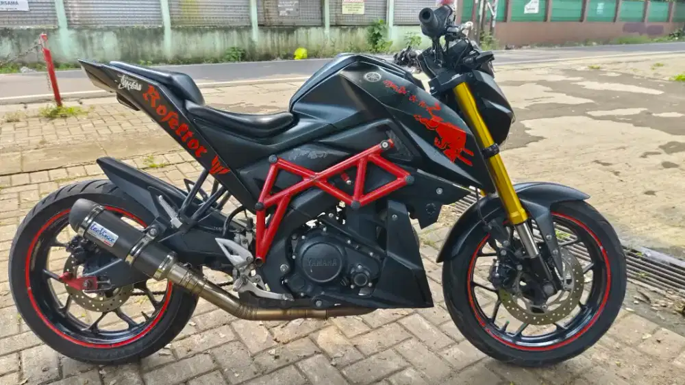 Dijual Yamaha xabre tahun 2016 surat lengkap