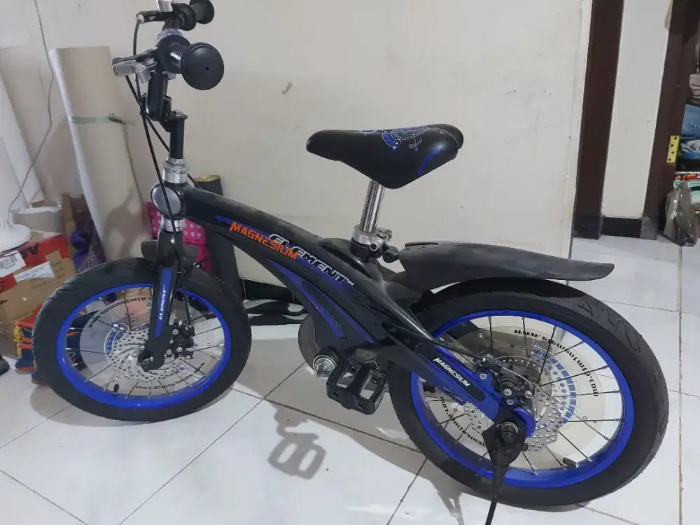 Sepeda bmx anak merk element