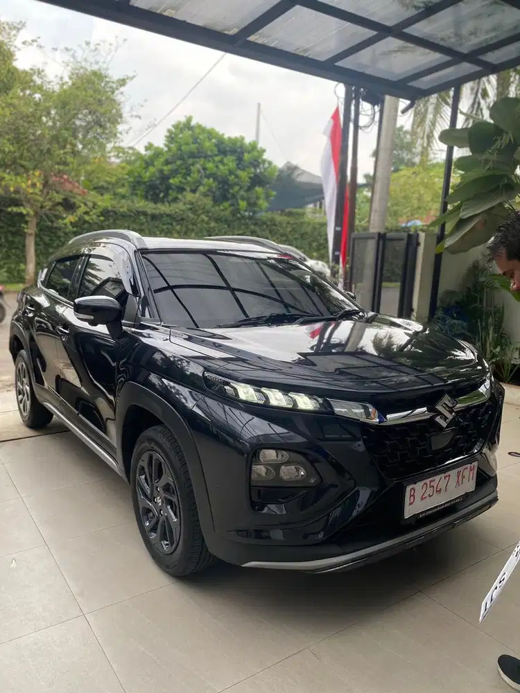 SUZUKI FRONX SGX AT HITAM 2025 (LIKE NEW)