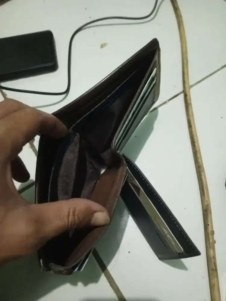 Cari pekerjaan modal KTP aja