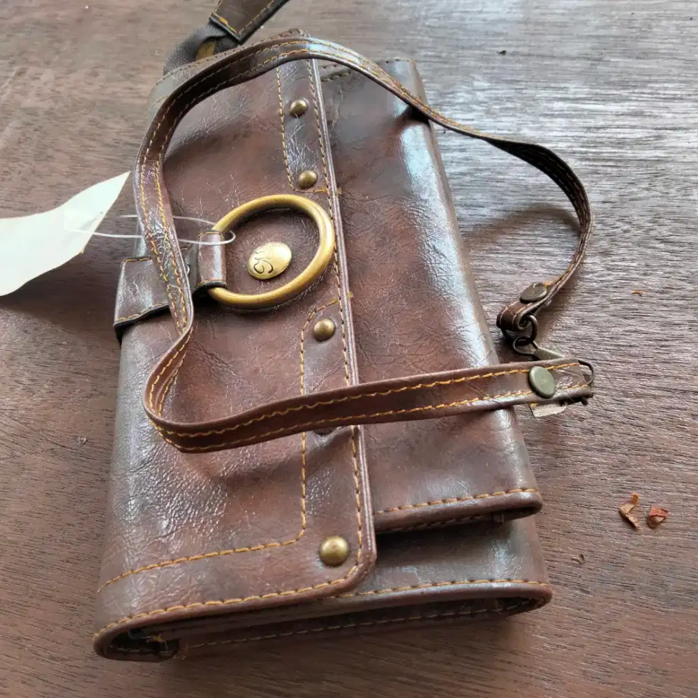Tas kulit vintage wanita multifungsi