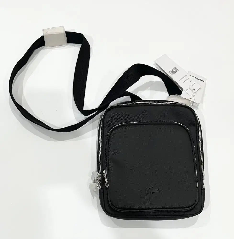 Tas Messenger Sling Bag Lacoste